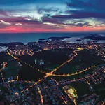 Lovely In Sikici