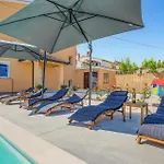 Lovely In Sikici Holiday home *