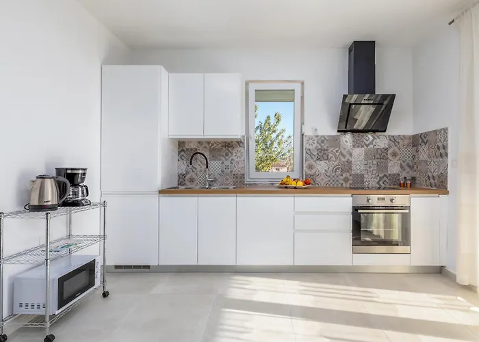 Vakantiehuis 4 Bedroom Pet Friendly In Sikici